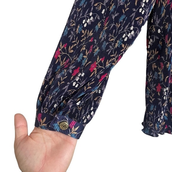 Andreana USA Vintage Blue Floral Blouse Long Sleeve Button Up Multi color floral - Picture 4 of 5